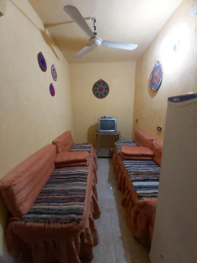 מלון אסואן Otasho Nile View House מראה חיצוני תמונה