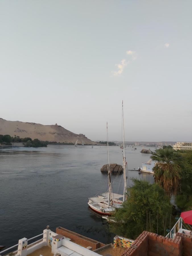 מלון אסואן Otasho Nile View House מראה חיצוני תמונה