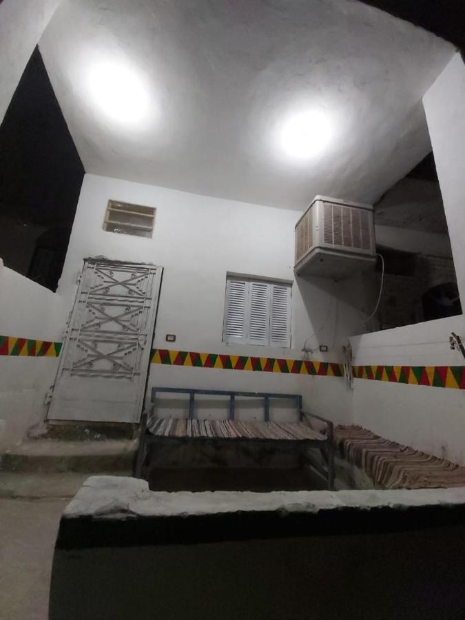 מלון אסואן Otasho Nile View House מראה חיצוני תמונה